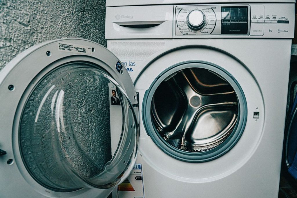 Llevas toda tu vida usando mal la lavadora. ¡Las claves para lavar bien!