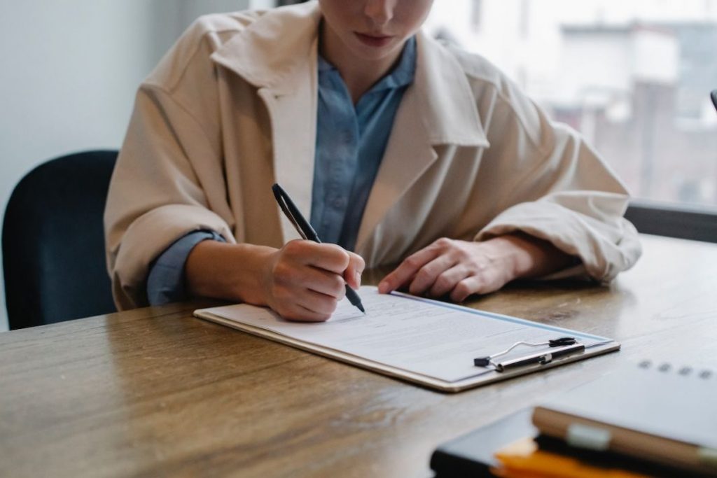 Conseguir trabajo sin experiencia así puedes lograr un contrato