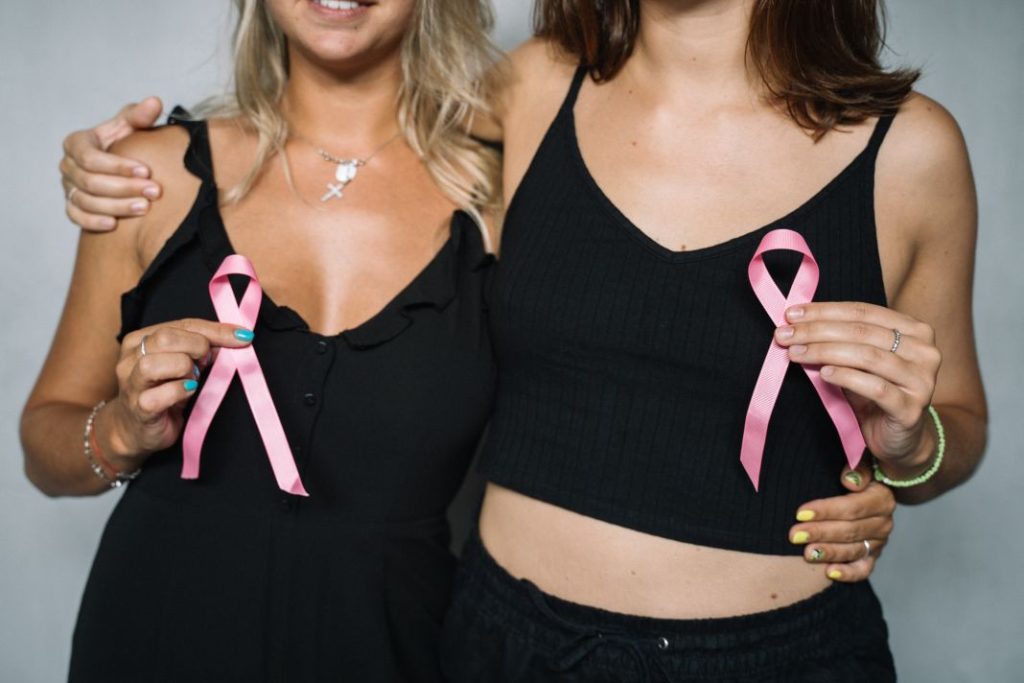 Cáncer de mama: así puedes detectar si tienes un bulto