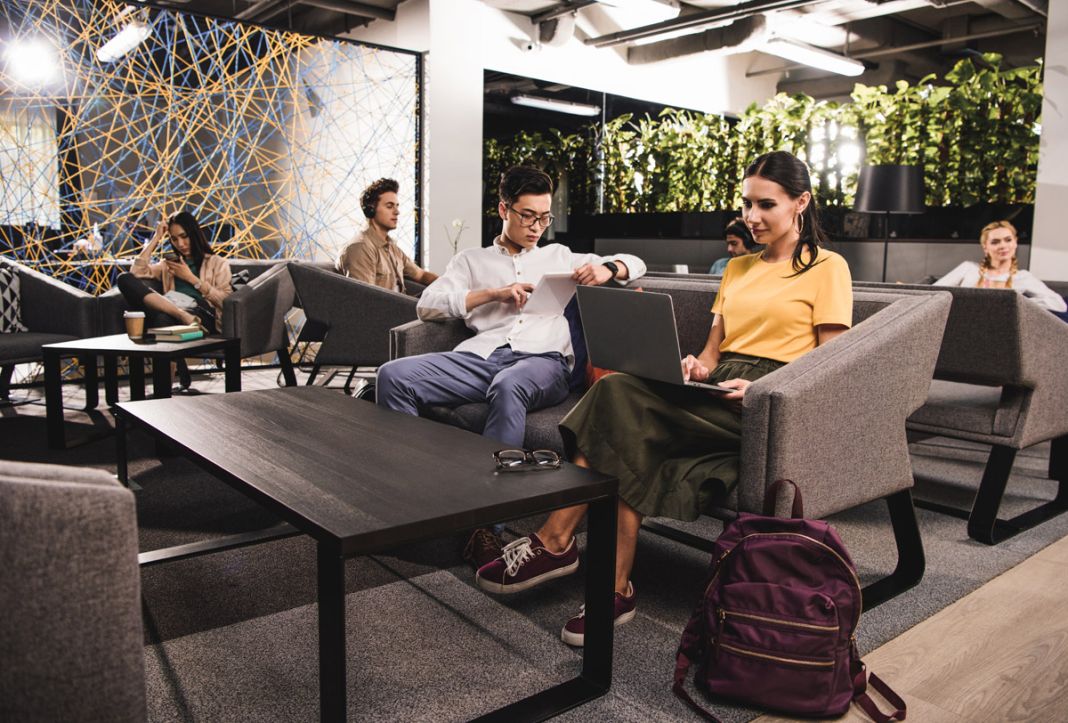 Relación: Trabajo presencial vs trabajo desde casa