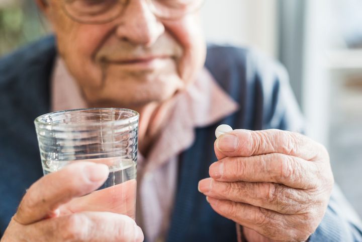 Los peligros del exceso de medicación en las personas mayores 1 Vida.es Adherencia a la terapia: apégate a ella