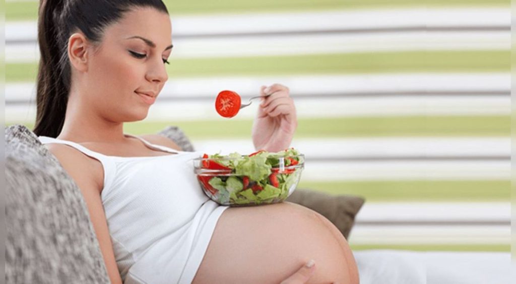 Edema: 5 síntomas y tratamientos en el embarazo 2 Vida.es ensalada