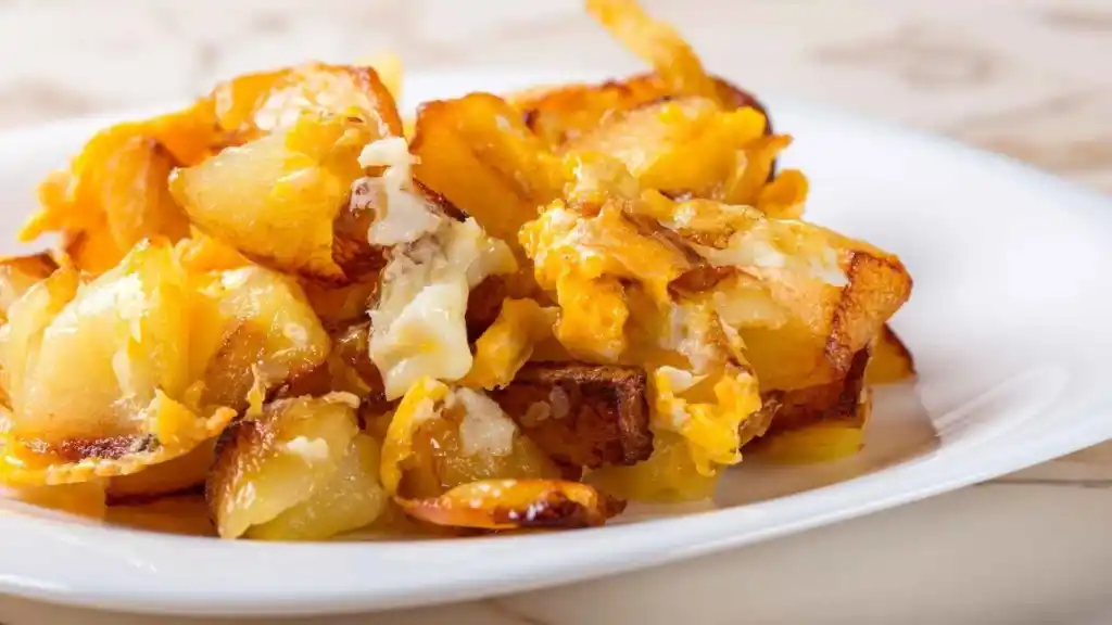 El ingrediente secreto de Arguiñano para unos huevos rotos más sabrosos 1 Vida.es Huevos Rotos vs Huevos Estrellados