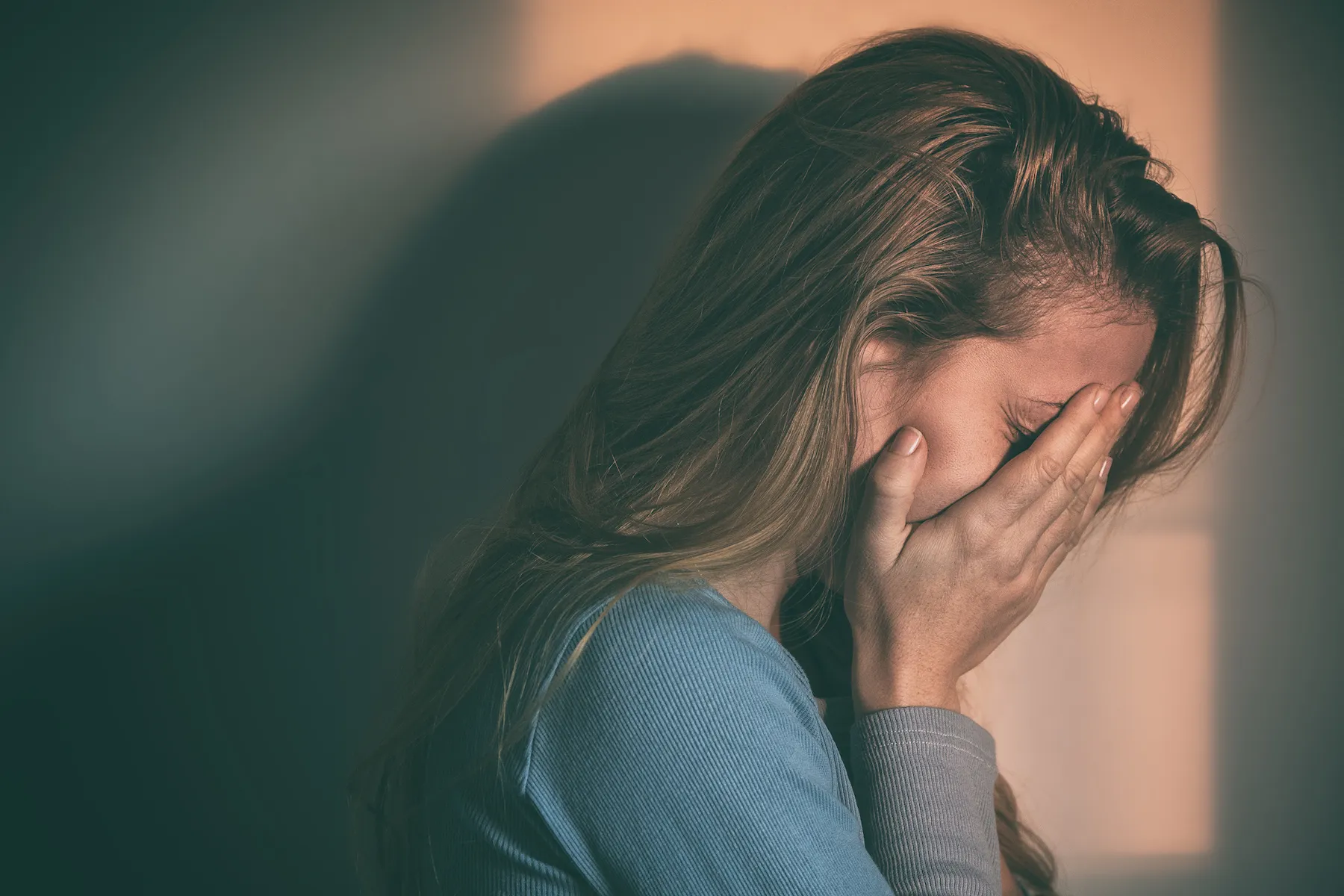 ¿Cómo abordar la depresión desde la psicología?