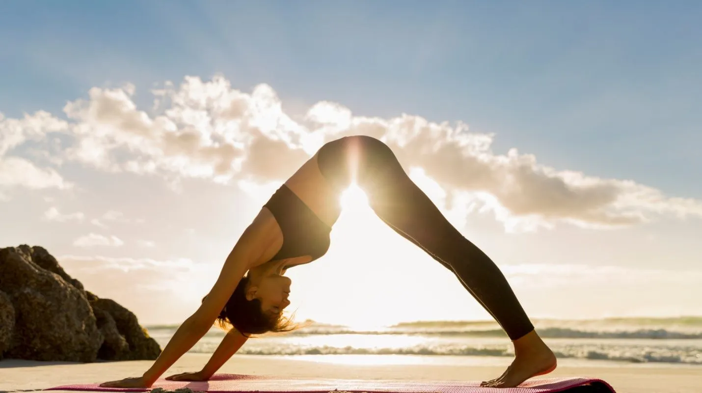 Los Beneficios del Yoga Para La Salud y La Felicidad