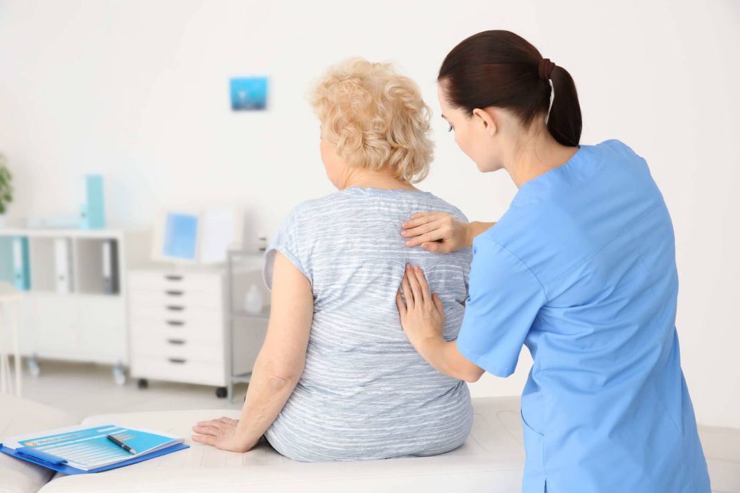 Osteoporosis: 5 claves para fortalecer los huesos 1 Vida.es ¿Qué es la osteoporosis?