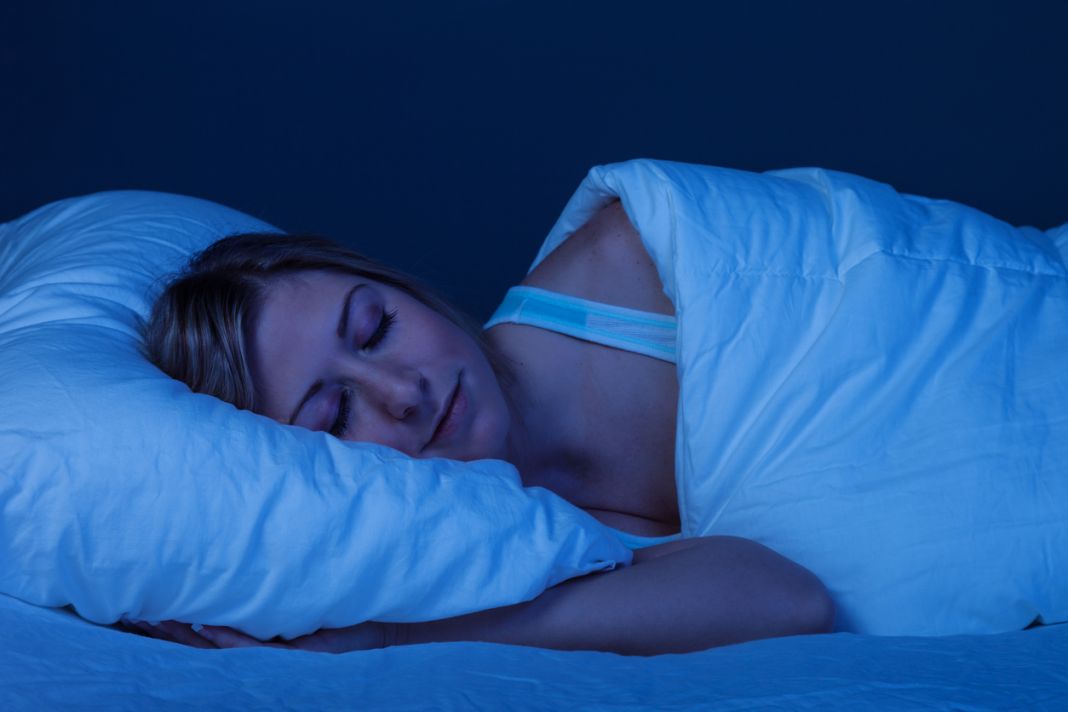 Dormir en verano: 9 consejos para mejorar tu sueño 2 Vida.es RELAX PARA MEJORAR EL SUEÑO