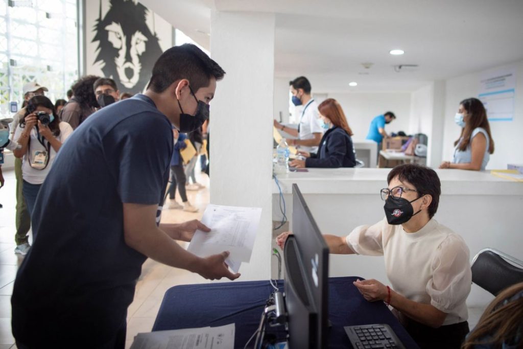 De la universidad a la pobreza: el 18% de la población en riesgo de pobreza cuenta con grado universitario 3 Vida.es Desigualdad en el sistema educativo