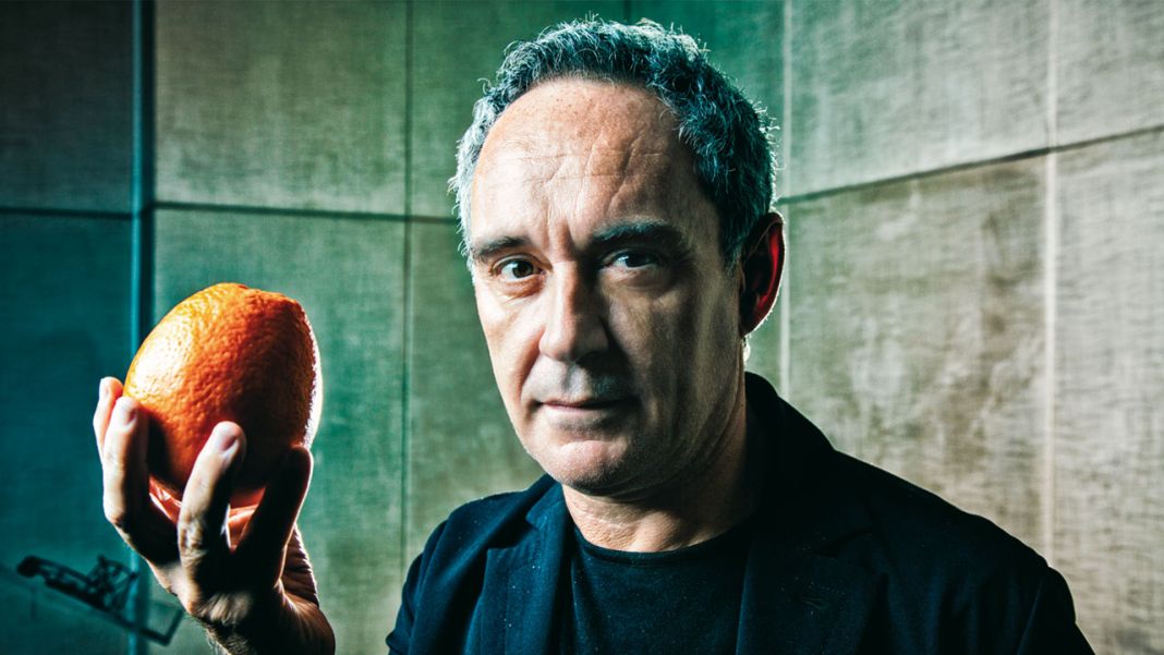 Ferran Adrià y su plato más marino: canelón de pescado con bechamel de azafrán 1 Vida.es Biografía de Ferran Adrià