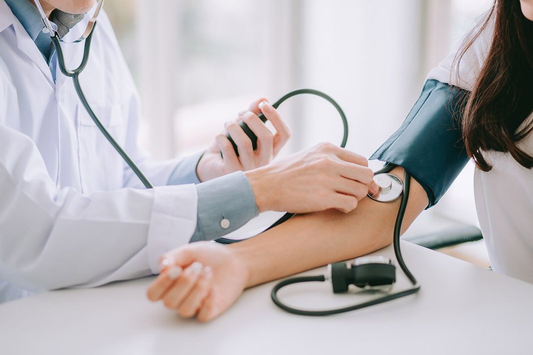 Luchando contra la hipertensión: pasos simples que pueden salvar tu vida 2 Vida.es Diagnóstico de hipertensión