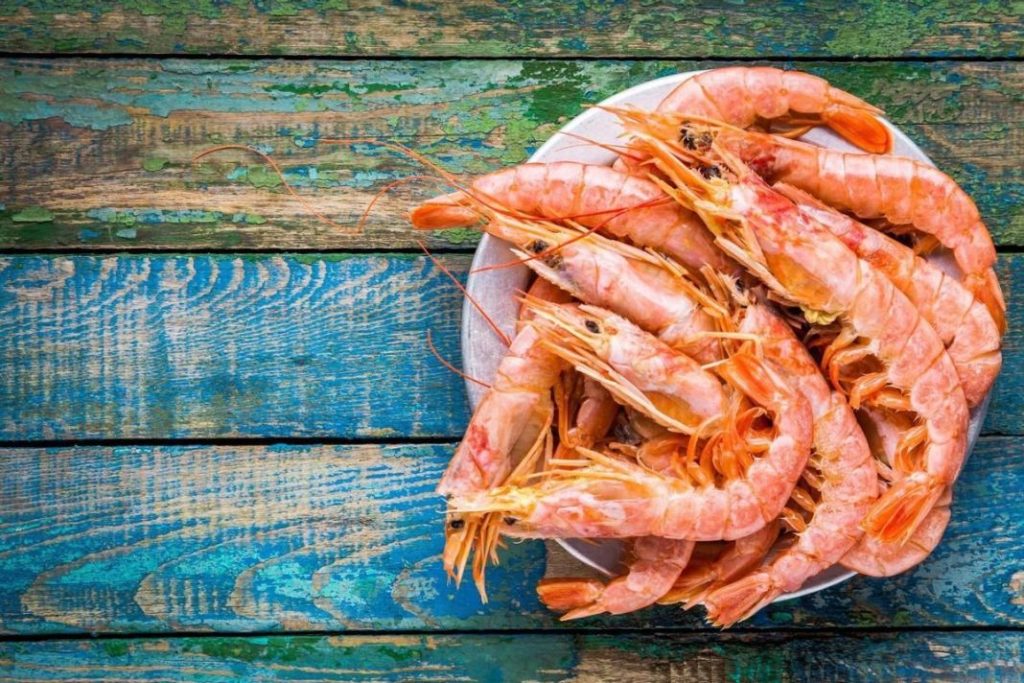 Nochevieja 2023: ¿es malo chupar las cabezas de las gambas y los langostinos? 5 Vida.es Consideraciones culturales y personales
