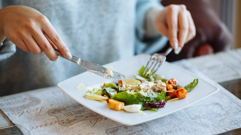 Estrategias para evitar cenar tarde