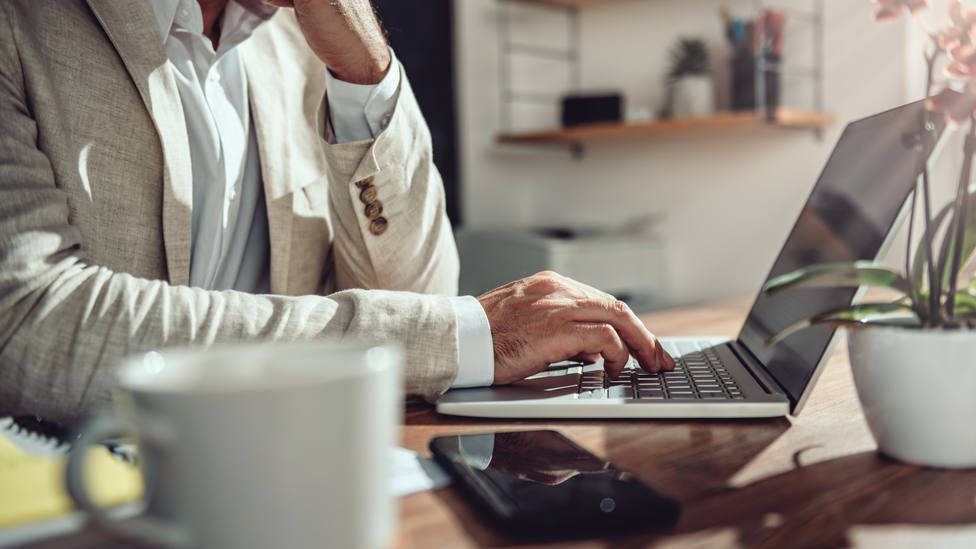 Organiza tu espacio de trabajo para minimizar distracciones