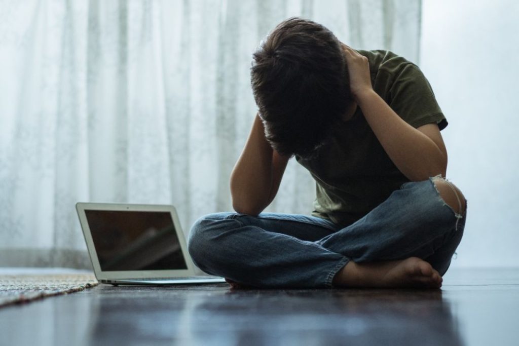 Apoyo y recursos para las víctimas