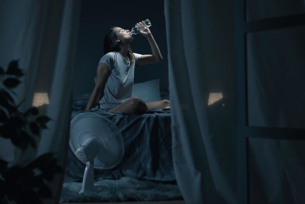 ¿Sudas por las noches? Vigílalo, porque podría tener consecuencias 5 Vida.es Consulta con un especialista