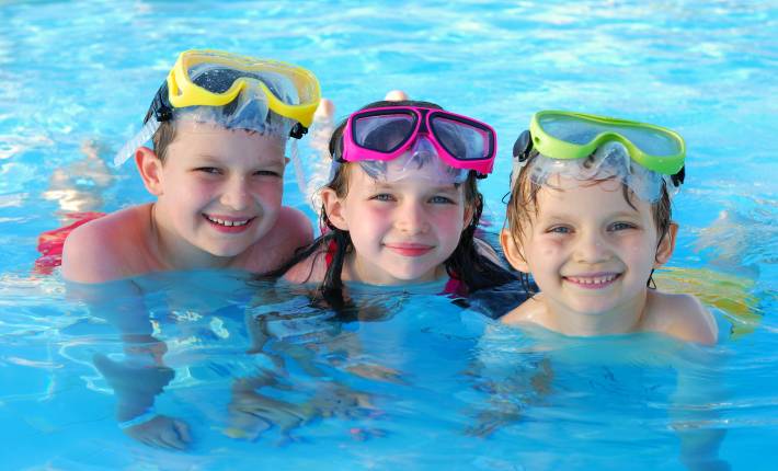 El papel de los padres en el aprendizaje de la natación