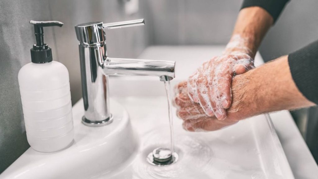 La forma más efectiva de lavarse las manos para evitar contagios de gripe o covid 1 Vida.es Importancia de lavarse las manos regularmente Vida.es