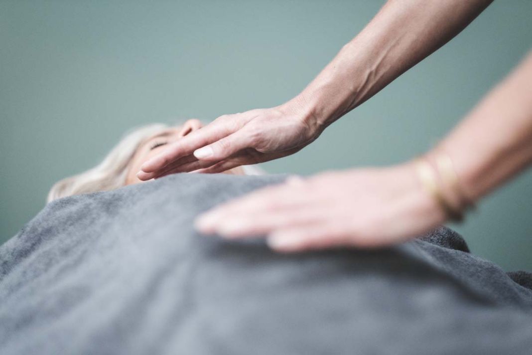 El Reiki que no conoces: ¿Cómo puede transformar tu salud y ánimo? 4 Vida.es LA EXPERIENCIA DEL REIKI: TESTIMONIOS Y CASOS REALES