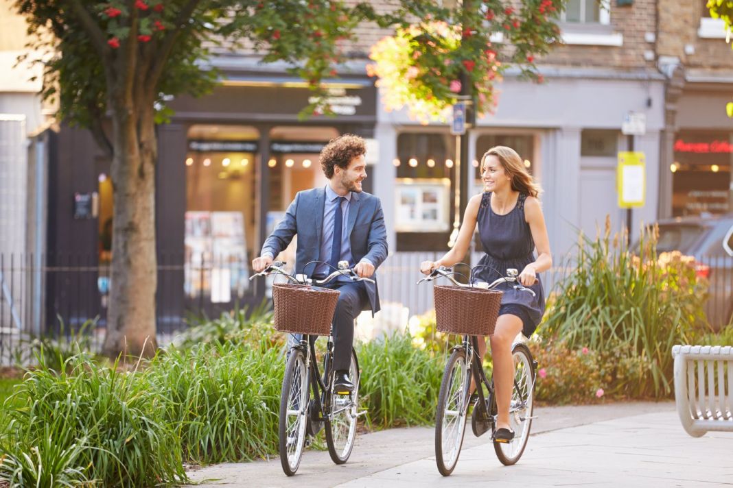 Transforma tu salud sobre ruedas: Los impactos positivos del ciclismo 2 Vida.es BENEFICIOS SOCIALES Y URBANÍSTICOS DEL CICLISMO