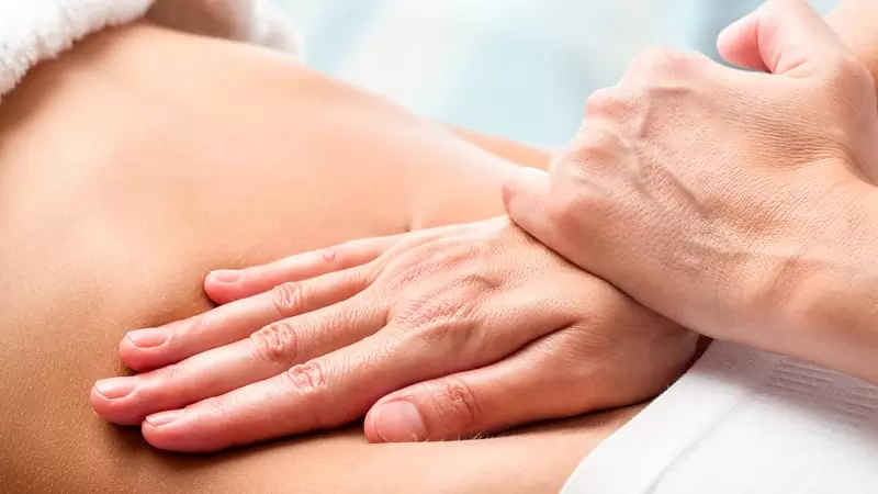 Precauciones y contraindicaciones del masaje abdominal