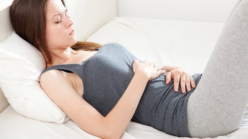 Seguir una dieta fraccionada y evitar las comidas abundantes