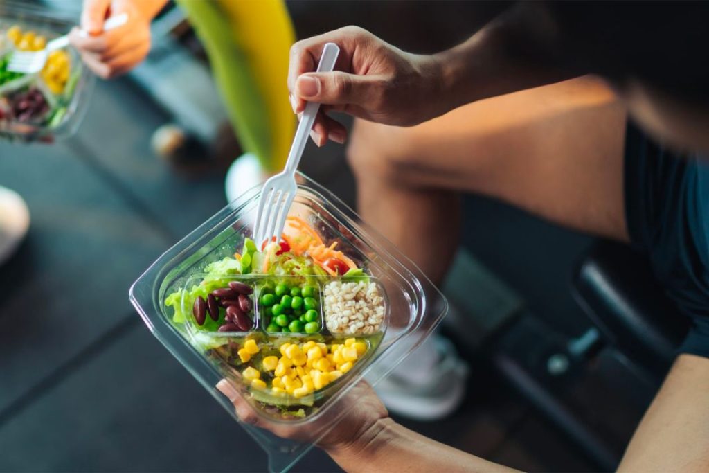 El mayor error de la dieta al entrenar, según la ciencia 1 Vida.es Consumo insuficiente de proteínas