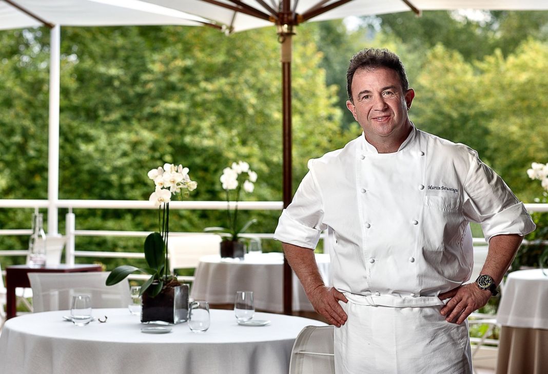 Martín Berasategui y su sorprendente Albóndiga marina: Un placer para el paladar 4 Vida.es INTEGRACIÓN DE LA SOSTENIBILIDAD EN LA COCINA