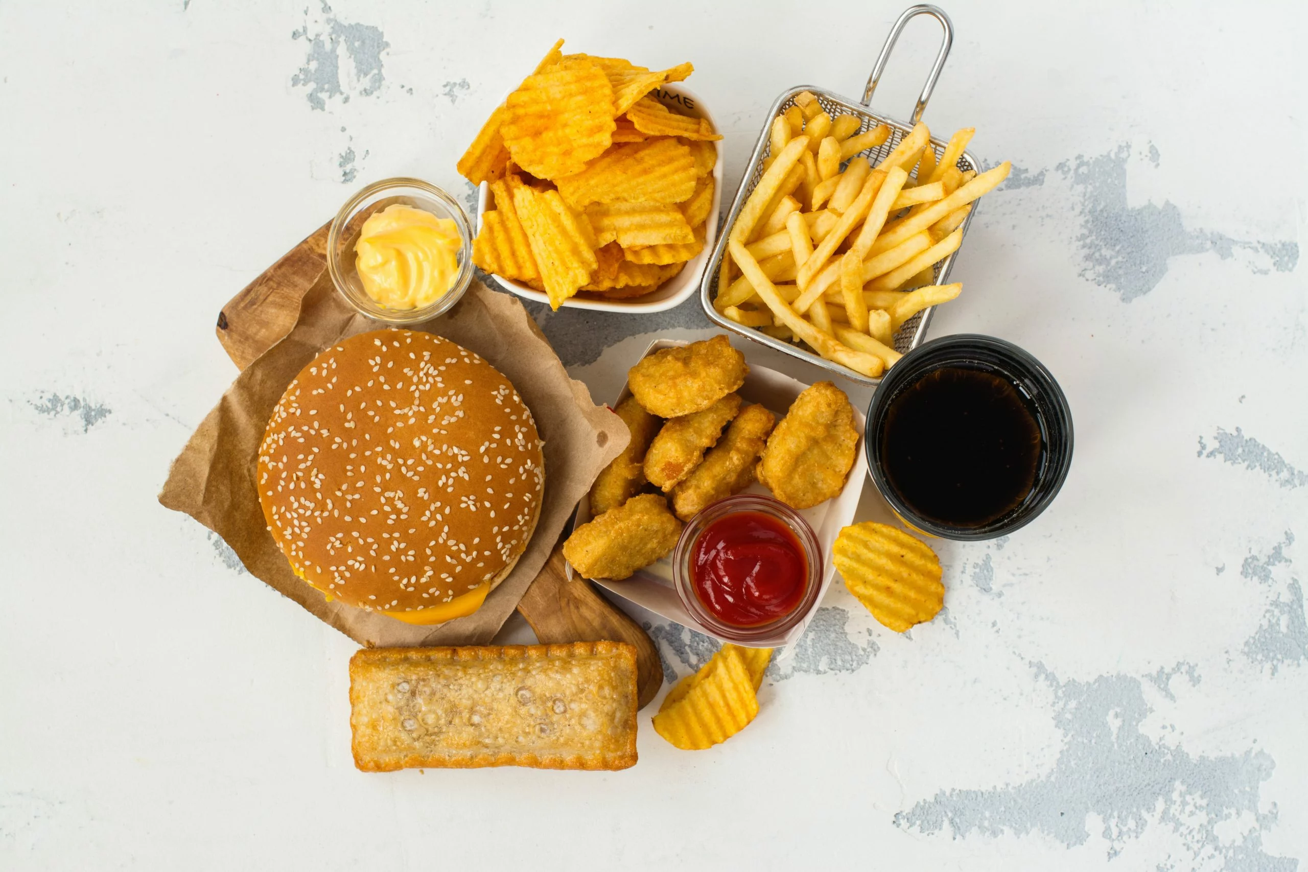 Las 5 peores grasas ocultas que debes evitar 4 Vida.es GRASAS OCULTAS EN COMIDA RÁPIDA