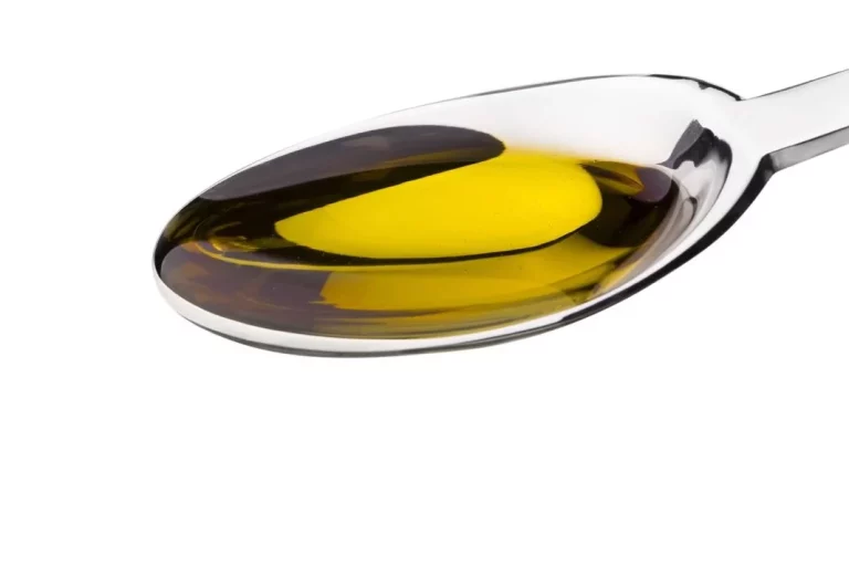 Reemplaza el aceite de oliva con esta alternativa más saludable y mucho más económica