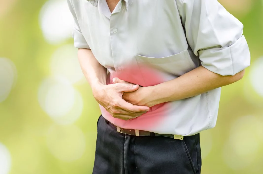 Dolor de estómago y otros efectos secundarios del ibuprofeno que debes conocer 1 Vida.es EFECTO DEL IBUPROFENO EN EL SISTEMA DIGESTIVO