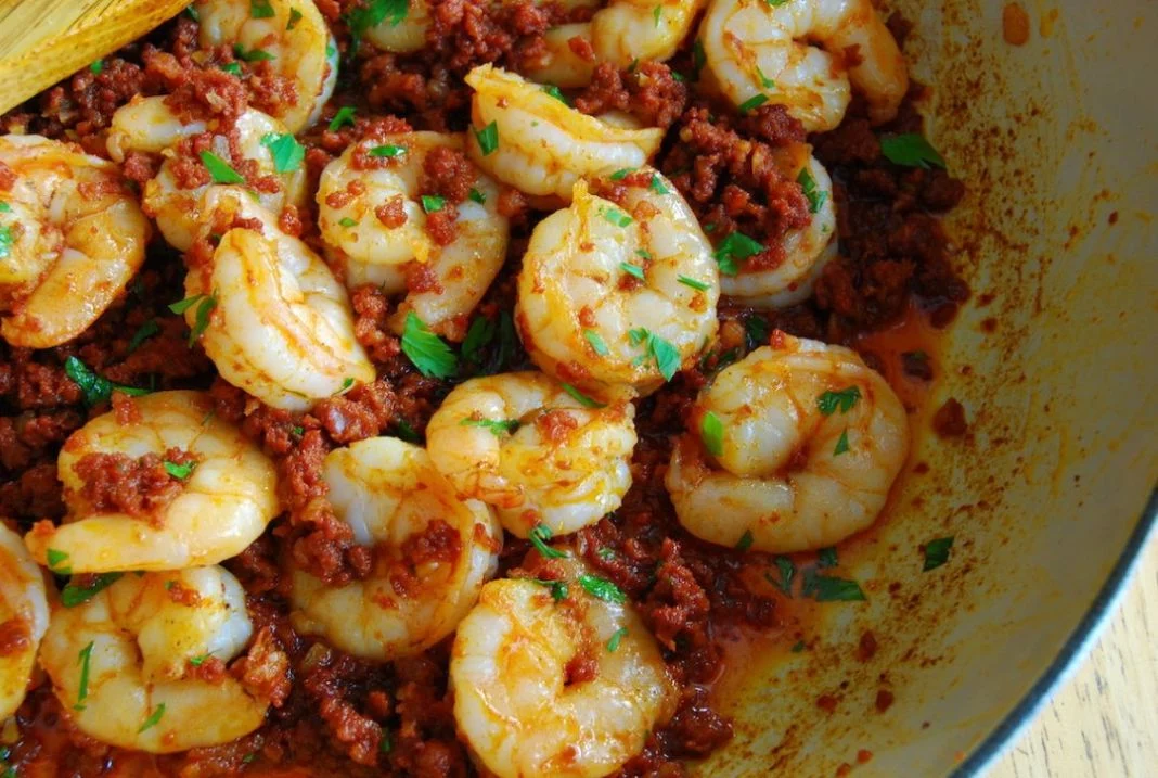 La combinación de gambones y chorizo que te sorprenderá para el picoteo del finde 2 Vida.es PREPARACIÓN SENCILLA PARA UN RESULTADO SOFISTICADO