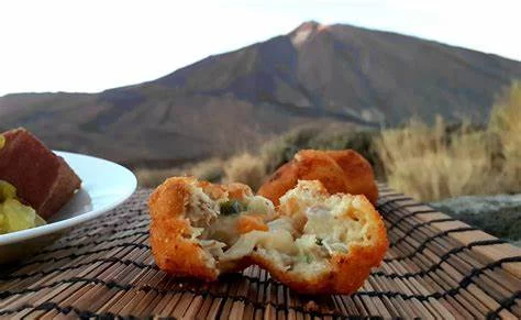 Cómo preparar las auténticas croquetas de puchero sevillanas, la receta más buscada del país 2 Vida.es ELABORACIÓN PASO A PASO DE LAS CROQUETAS DE PUCHERO