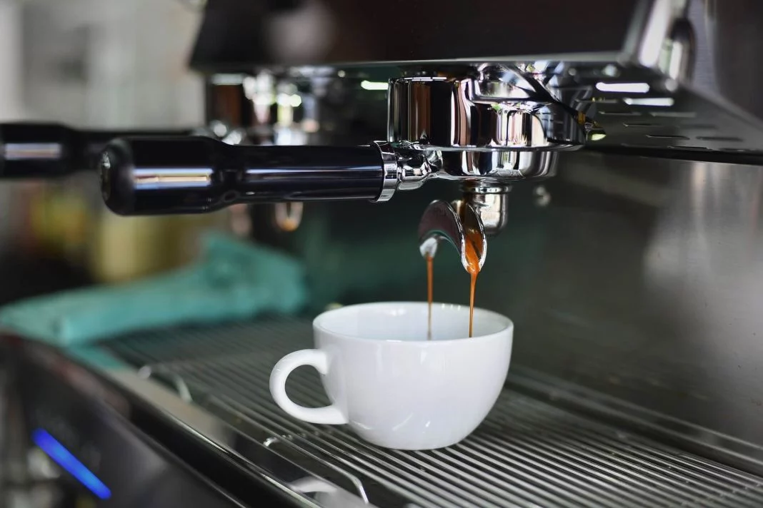 Abusar del café sin azúcar podría causar este preocupante efecto secundario, según especialistas 4 Vida.es EL CAFÉ COMO PARTE DE UN ESTILO DE VIDA SALUDABLE