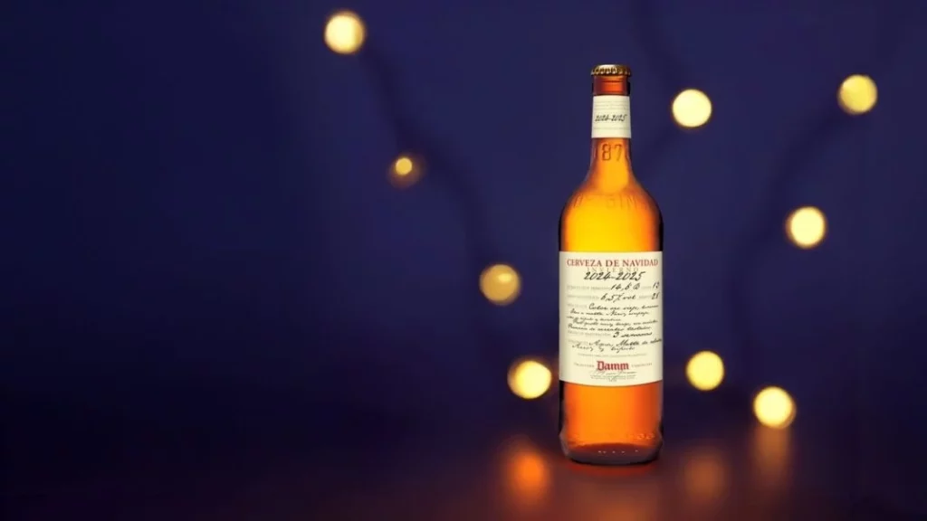 Cerveza de Navidad Damm:más que una cerveza, un sabor para celebrar 2 Vida.es Cerveza de Navidad 2024 Vida.es