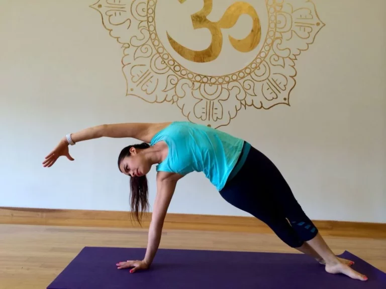 Así está conquistando el yoguilates a las mujeres en España