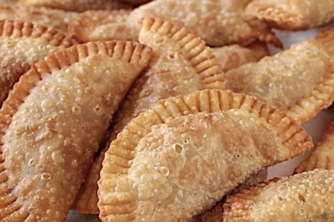 Rápidas, saludables y sin aceite: aprende a hacer empanadillas en tiempo récord 3 Vida.es COCCIÓN SIN ACEITE: EL SECRETO PARA UNAS EMPANADILLAS LIGERAS