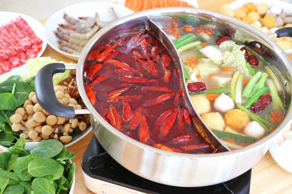 EL ARTE DEL 'HOT POT': UNA EXPERIENCIA GASTRONÓMICA INTERACTIVA