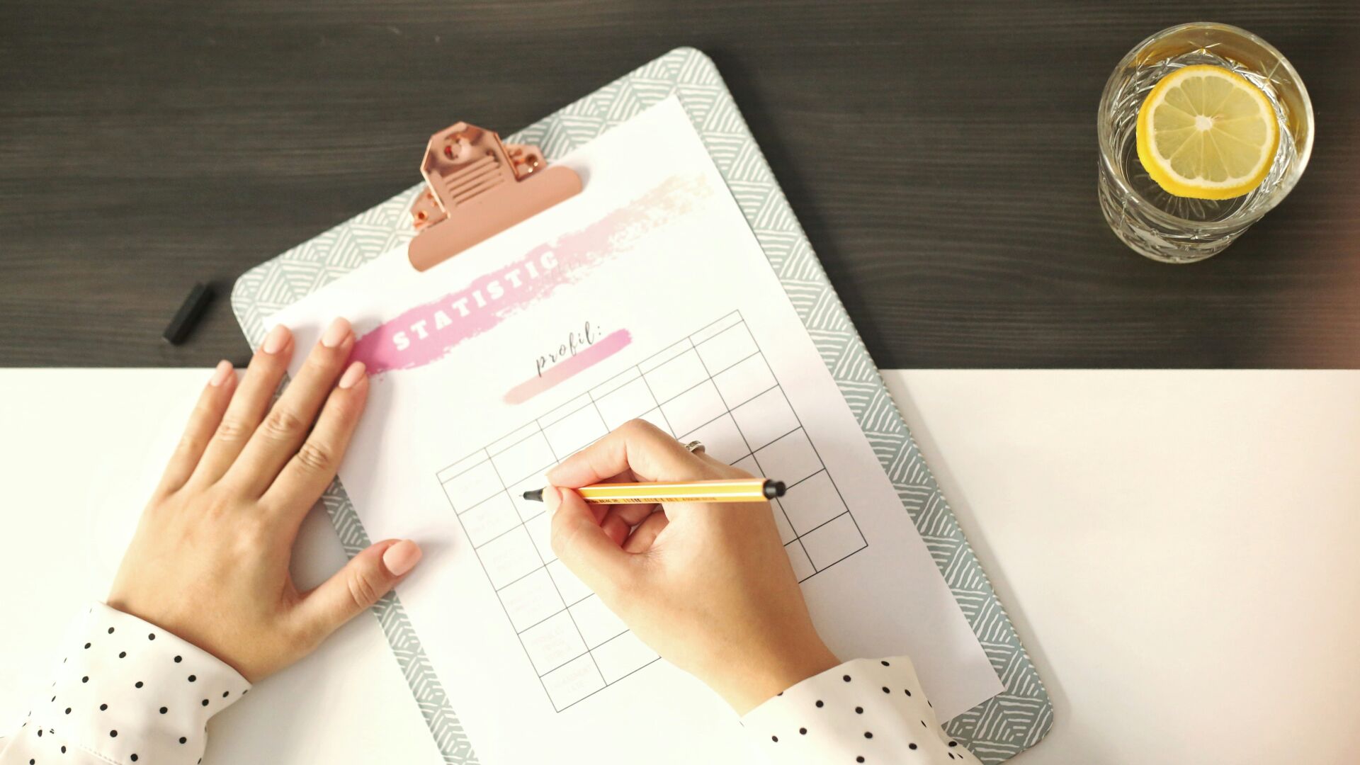 Endometriosis y diagnóstico tardío: cómo reconocer el dolor menstrual que no es normal 1 Vida.es dolor menstrual no normal