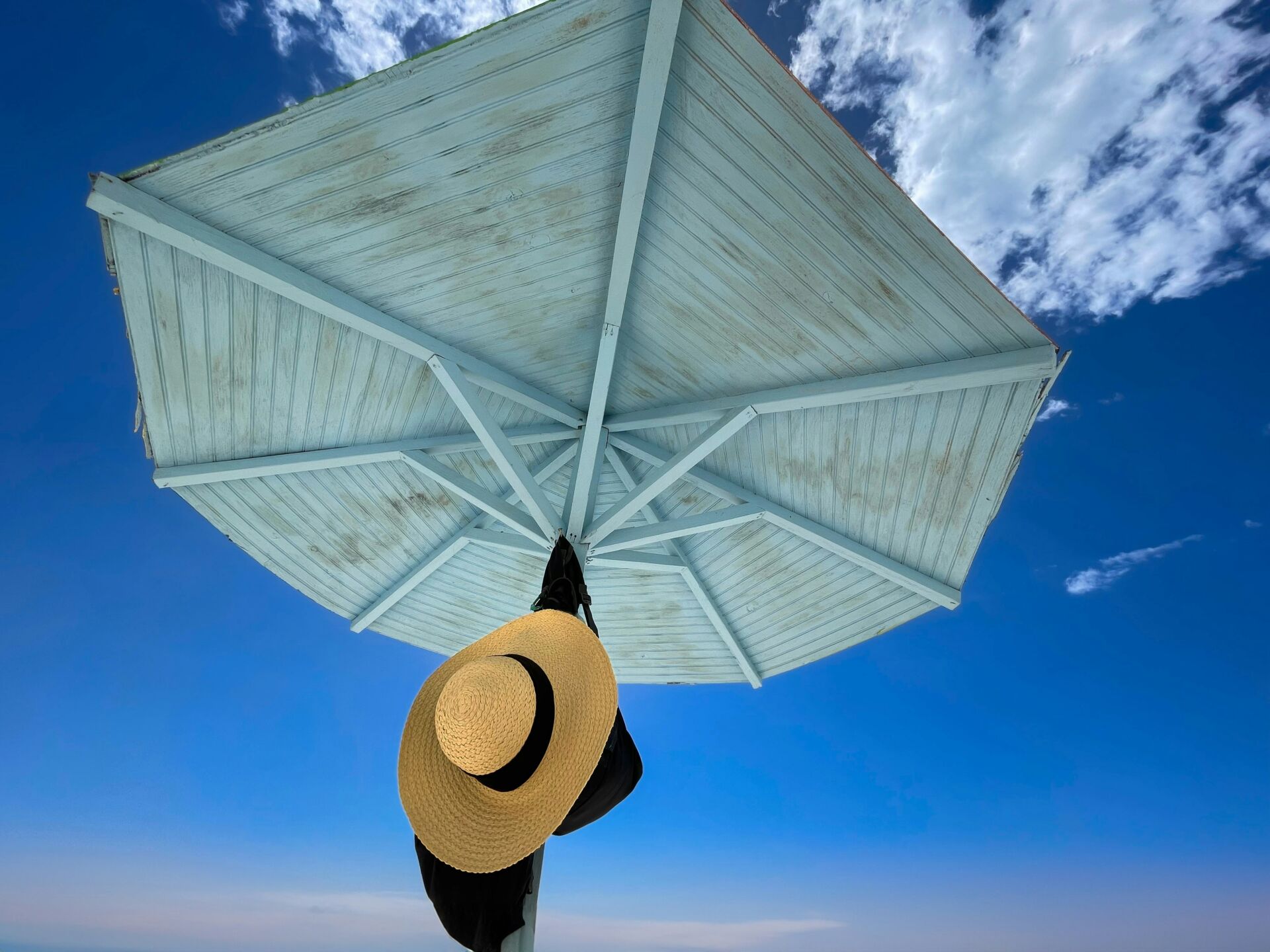 Prevención del melanoma: por qué la fotoprotección debe ser diaria, no solo en verano 1 Vida.es protector solar SPF 30