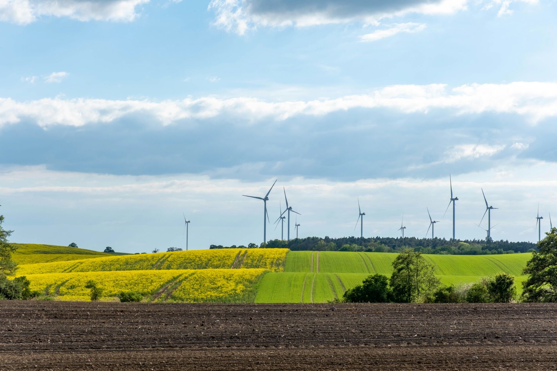 Sequías energéticas: por qué las caídas bruscas de sol y viento tensionan la red eléctrica 1 Vida.es sequía energética