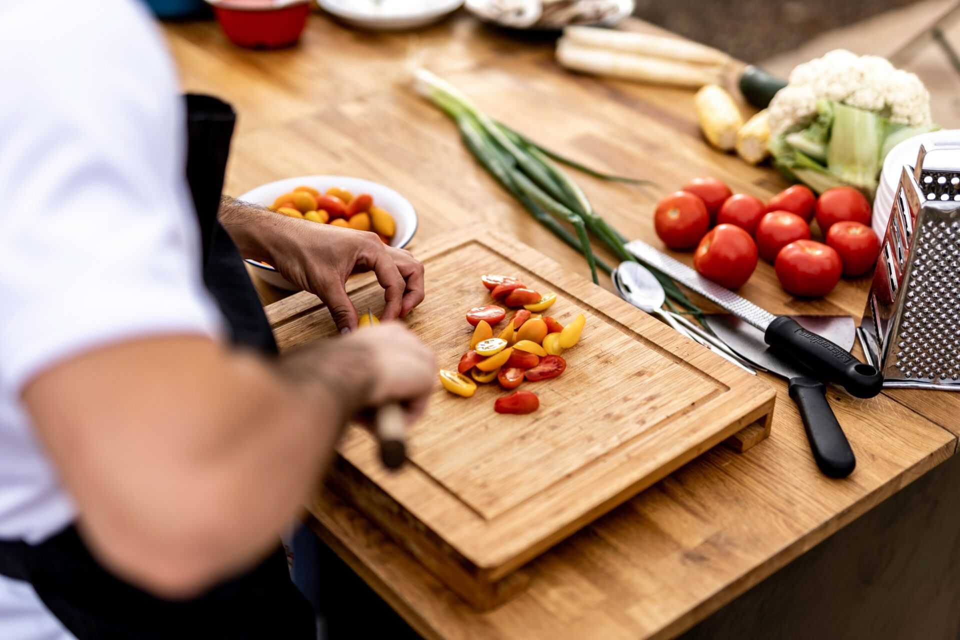 Batch cooking semanal: dos horas de cocina y cinco tarteras para comer mejor sin gastar más 1 Vida.es meal prep