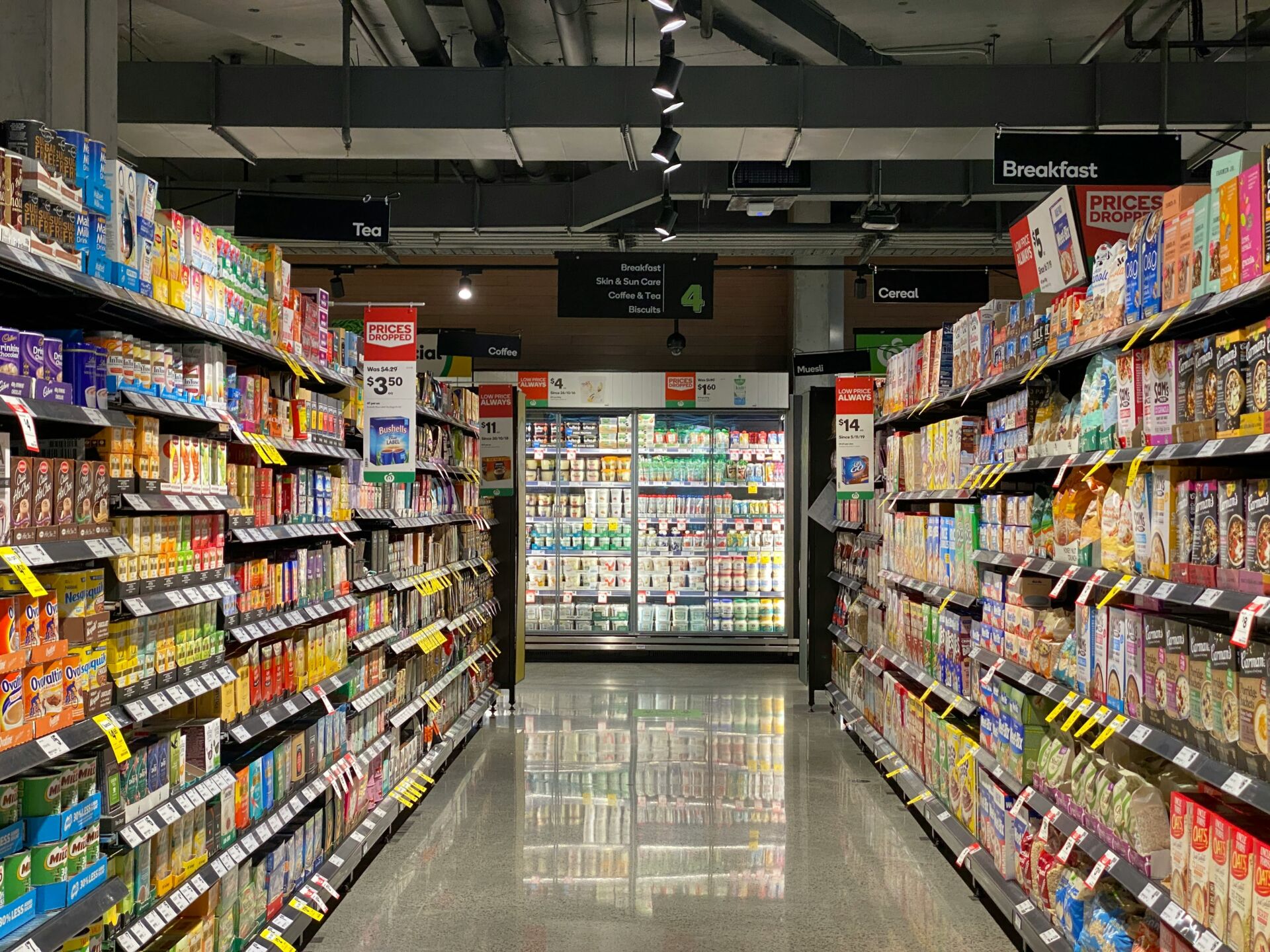 Fetico denuncia el convenio de grandes superficies: lo que cambiará para El Corte Inglés, Ikea y Carrefour 1 Vida.es convenio El Corte Inglés Ikea Carrefour
