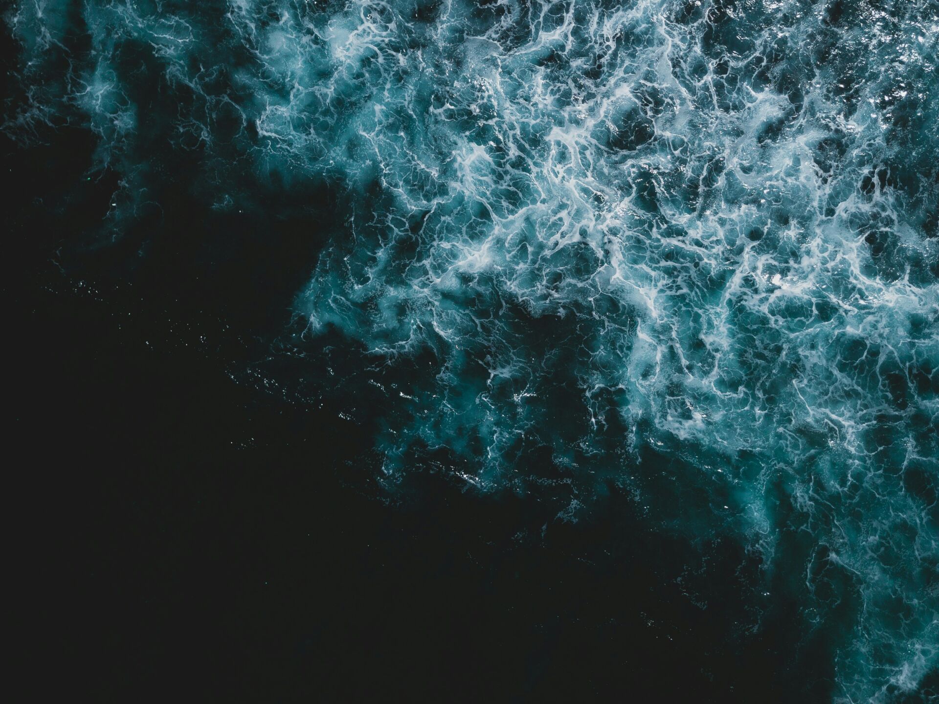El hielo marino antártico se encoge desde 2016 y vuelve más salada y densa el agua del océano Austral 1 Vida.es agua intermedia antártica