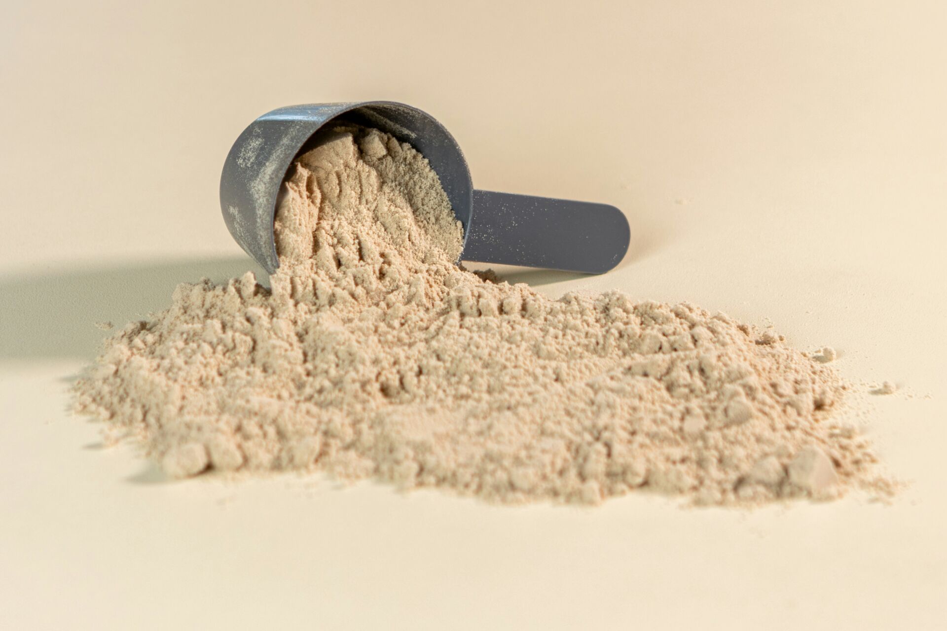 Tim Spector desmonta el mito de la proteína: el 90% no tiene déficit y los productos 'proteicos' son ultraprocesados 1 Vida.es alimentos proteicos ultraprocesados