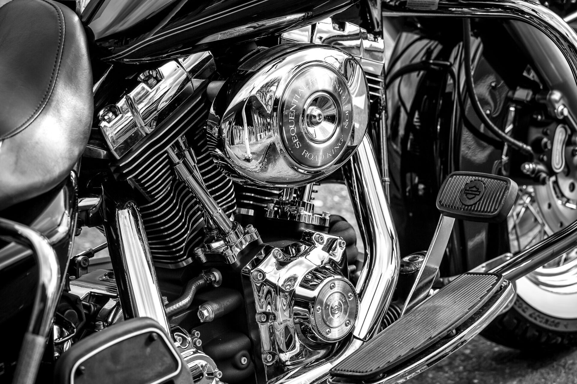 El reloj B.R.M Chronographes cuesta más que la moto que lo inspira: esto es lo que esconde 1 Vida.es reloj más caro que una moto