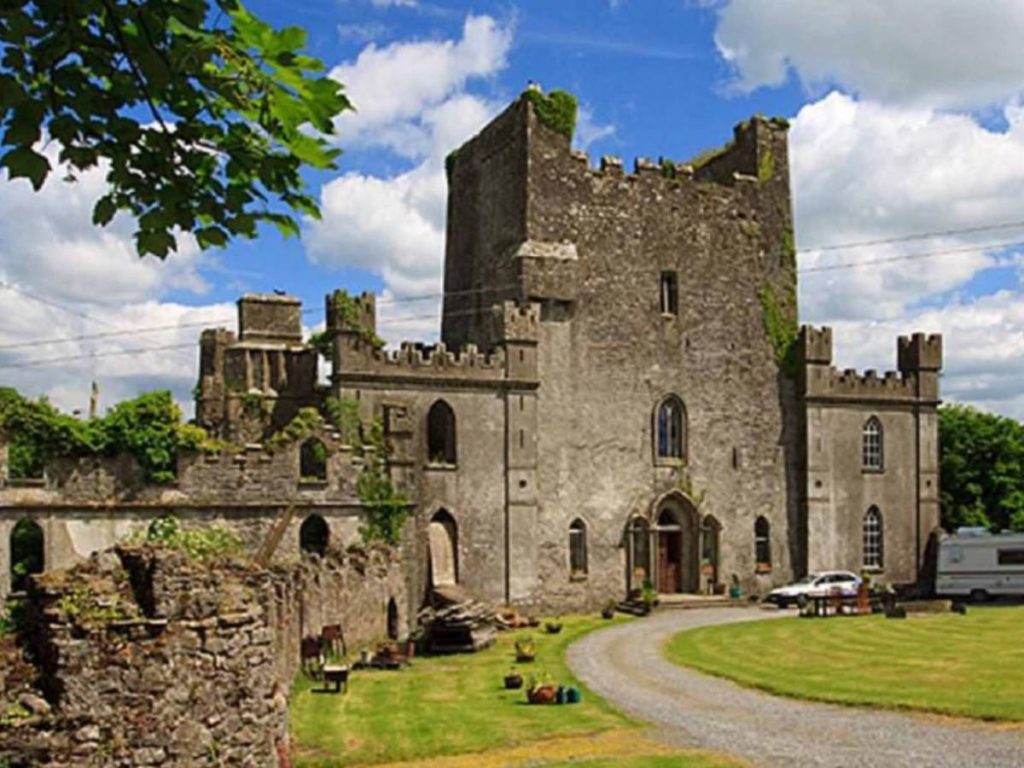 Castillos encantados ideales para visitar en Halloween