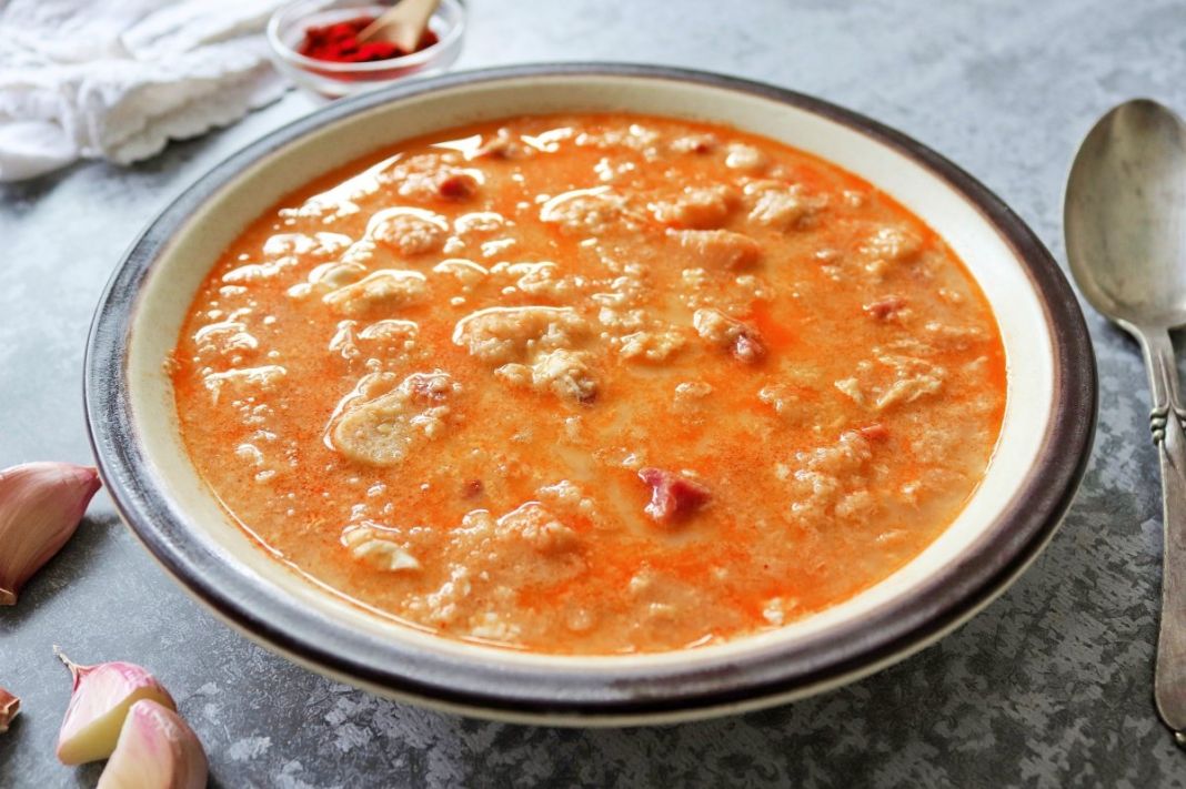 Sopa castellana tradicional