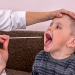 Difteria de la laringe: causas, síntomas y tratamiento
