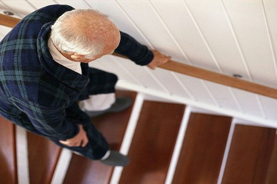 Qué son las caídas en adultos mayores