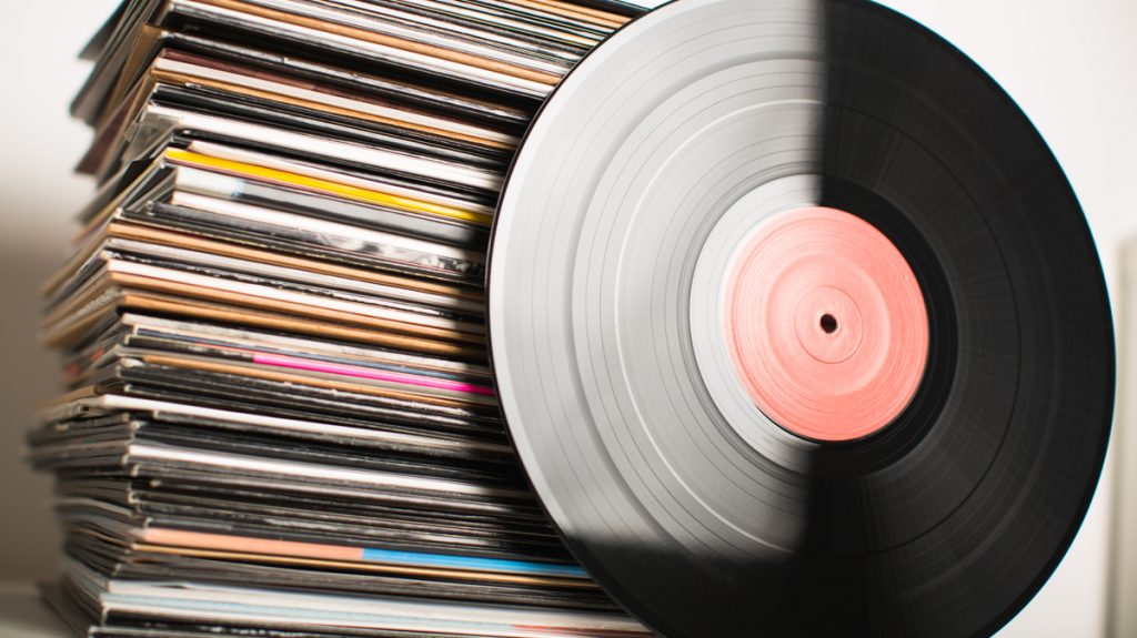 Cuánto cuesta un vinilo   